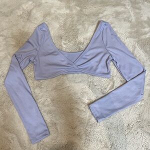 Long sleeve crop top